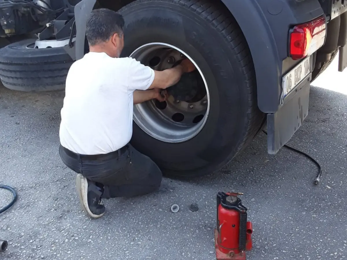 Nurdağı Oto Lastikçi